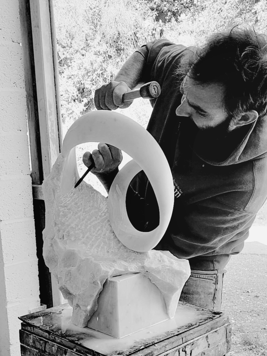Aymeric Louvet – Sculpteur – Rencontres sculpture 2025 – La Chapelle de la Verrerie Aymeric Louvet - Sculpteur - Rencontres sculpture 2025 - La Chapelle de la Verrerie