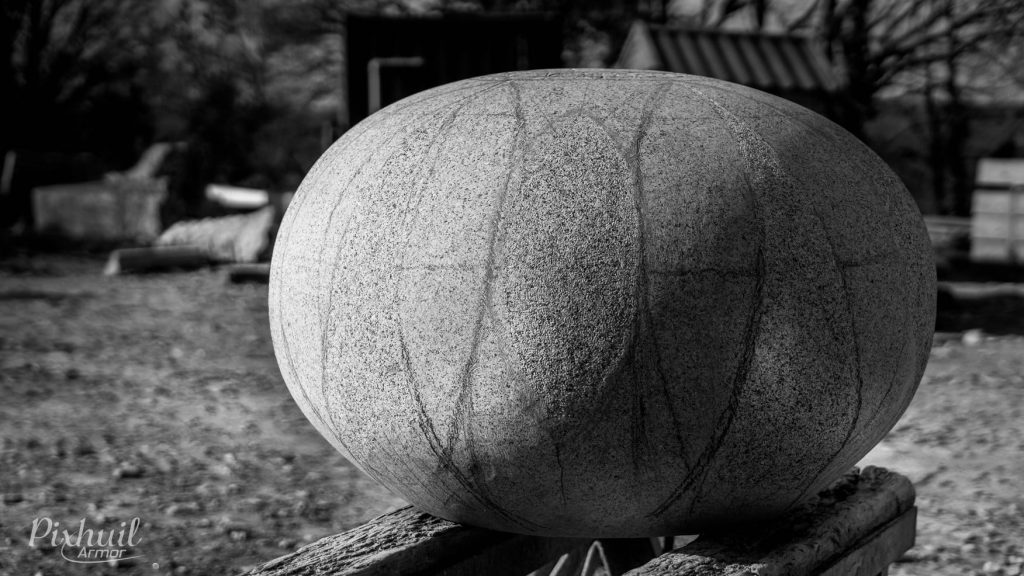 Margot Lasalle - Ouv - Rencontres sculpture 2025 - Fougères - La Chapelle de la Verrerie