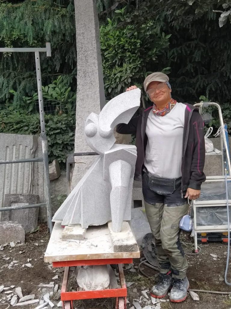 Rencontres sculpture 2025 - Coralie Quincey - 2 - La Chapelle de la Verrerie