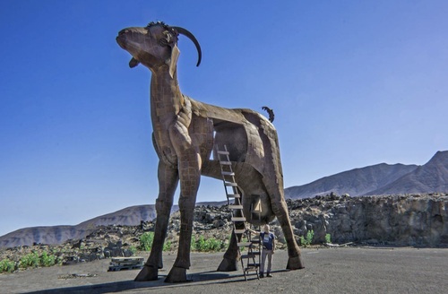 Screenshot_20251029_075925_Gallery- Juan Miguel Cubas - Rencontres de sculpture 2026 - La Chapelle de la Verrerie - Fougères